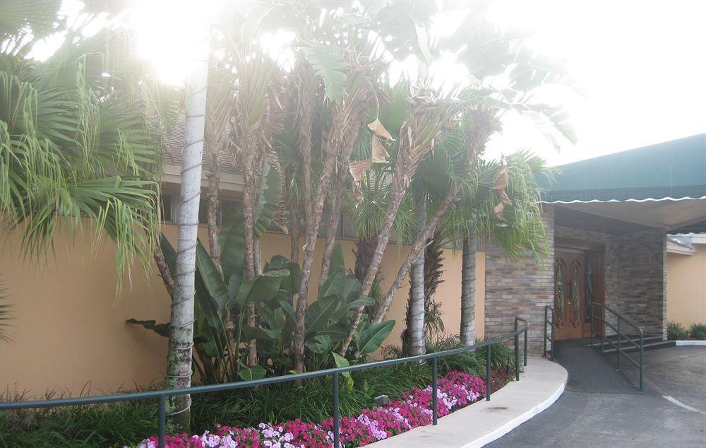 Hollywood Beach Golf Resort Exterior foto